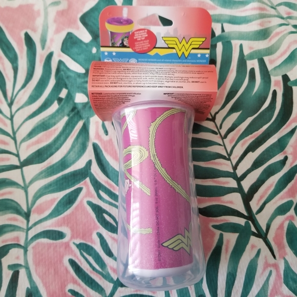 DC Comics Justice League Wonder Woman Insulated Spill Proof Straw Sippy Cup NWT - Picture 4 of 7